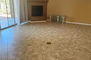 10706 N Hewitt Pl, Oro Valley, AZ 85737 - Photo 7