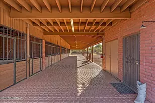 4560 N Via Sinuosa, Tucson, AZ 85745 - Photo 5