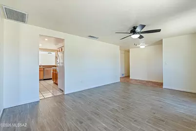 9750 E Lorain Place, Tucson, AZ 85748 - Photo 9