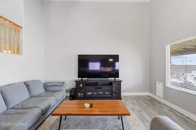 9205 N Sugar Foot Drive, Tucson, AZ 85743 - Photo 11