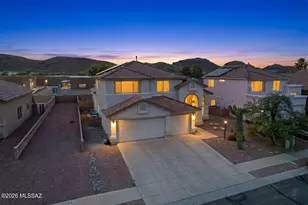 9205 N Sugar foot Dr, Tucson, AZ 85743 - Photo 3