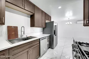 1524 S St Tropaz Pl, Tucson, AZ 85713 - Photo 13