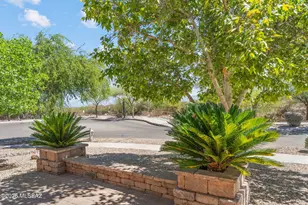 17054 S Golden Sunrise Pl, Corona de Tucson, AZ 85641 - Photo 3