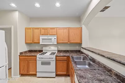 11856 W Fontenelle Drive, Marana, AZ 85653 - Photo 15