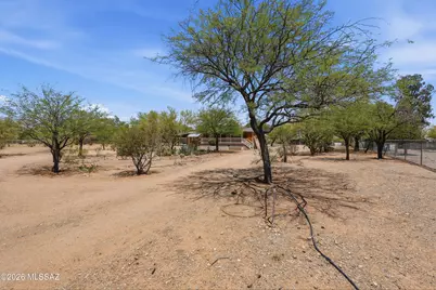2301 S Hohokam Drive, Tucson, AZ 85735 - Photo 3