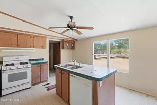 2301 S Hohokam Dr, Tucson, AZ 85735 - Photo 11