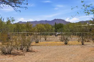 2301 S Hohokam Dr, Tucson, AZ 85735 - Photo 29