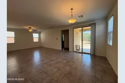 7838 S New Strike Way, Tucson, AZ 85747 - Photo 11