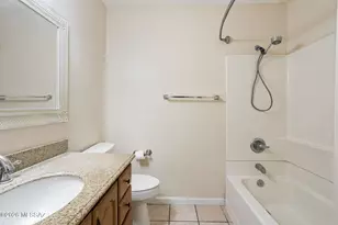 441 W Yucca Ct, Tucson, AZ 85704 - Photo 9