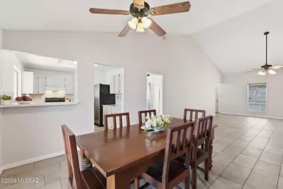2801 W Calle Gardenias, Tucson, AZ 85745 - Photo 15