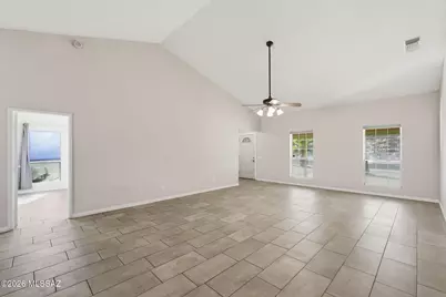 2801 W Calle Gardenias, Tucson, AZ 85745 - Photo 13