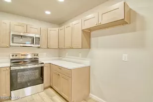 4146 E Flower St, Tucson, AZ 85712 - Photo 7