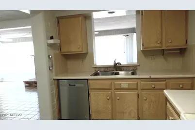 310 S Las Hamacas, Green Valley, AZ 85614 - Photo 3
