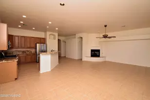 8167 W Circulo De Los Morteros, Tucson, AZ 85743 - Photo 13