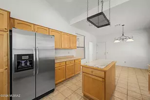 63752 E Holiday Dr, Tucson, AZ 85739 - Photo 13