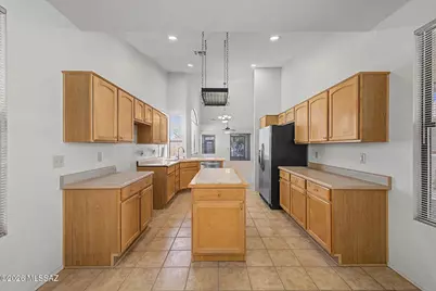 63752 E Holiday Drive, Tucson, AZ 85739 - Photo 15