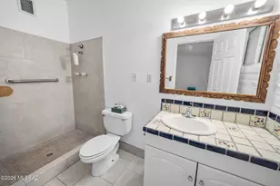 1812 N Arcadia Ave, Tucson, AZ 85712 - Photo 15