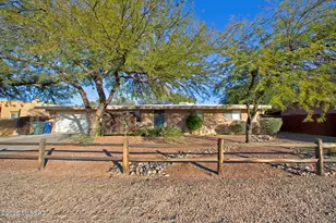 1812 N Arcadia Ave, Tucson, AZ 85712 - Photo 3