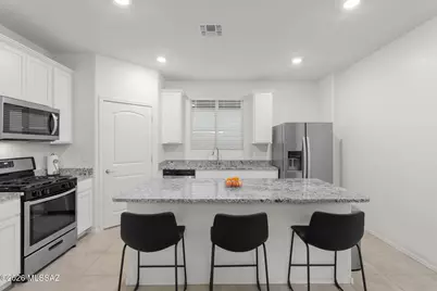 13166 E Iron Chief Drive, Tucson, AZ 85747 - Photo 5