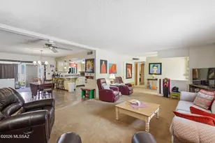 357 N Abrego Dr, Green Valley, AZ 85614 - Photo 11