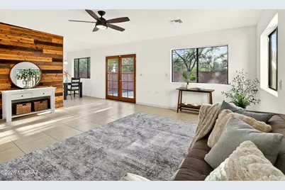 8625 N Sunnyslope Drive, Tucson, AZ 85704 - Photo 33