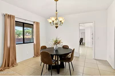 8625 N Sunnyslope Drive, Tucson, AZ 85704 - Photo 7