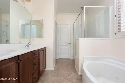 10706 N Hewitt Place, Oro Valley, AZ 85737 - Photo 13