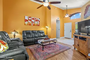 8185 E Mesquite Ridge Cir, Tucson, AZ 85710 - Photo 7