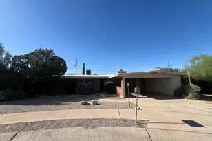8627 E 3rd St, Tucson, AZ 85710 - Photo 13