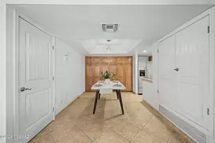 8271 N Oracle Rd, Oro Valley, AZ 85704 - Photo 9