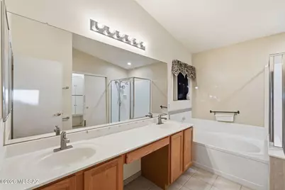 9161 N Clover Way, Tucson, AZ 85743 - Photo 25