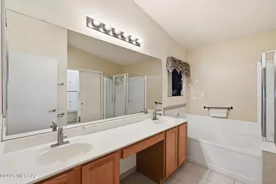 9161 N Clover Way, Tucson, AZ 85743 - Photo 23