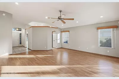 9161 N Clover Way, Tucson, AZ 85743 - Photo 11