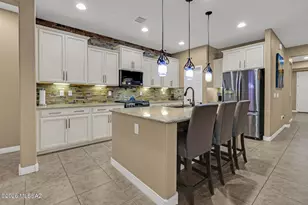 1390 E Stronghold Canyon Ln, Sahuarita, AZ 85629 - Photo 5