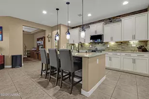 1390 E Stronghold Canyon Ln, Sahuarita, AZ 85629 - Photo 3