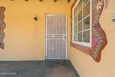 355 S Bryant Avenue, Tucson, AZ 85711 - Photo 7