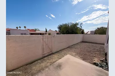7855 E Roget Drive, Tucson, AZ 85710 - Photo 15