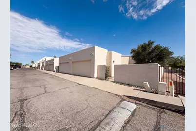 7855 E Roget Drive, Tucson, AZ 85710 - Photo 17