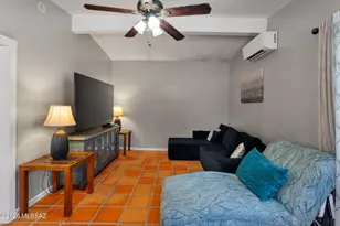160 Famoso Ct, Rio Rico, AZ 85648 - Photo 7