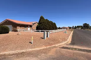 927 E Christmas Tree Ln, Pearce, AZ 85625 - Photo 45