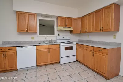 3156 N Vista Del Forte Drive, Tucson, AZ 85712 - Photo 11