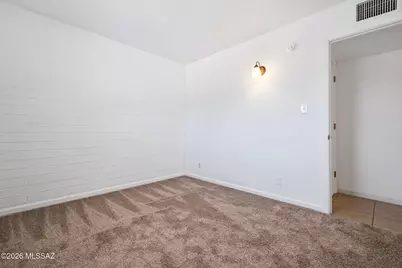 1012 S Carnegie Drive, Tucson, AZ 85710 - Photo 15