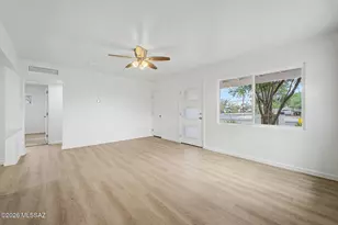 4321 E Eastland St, Tucson, AZ 85711 - Photo 9