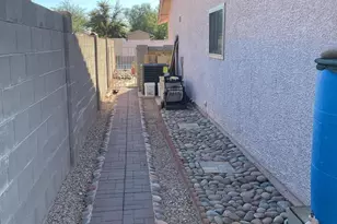 8009 S Castle Bay St, Tucson, AZ 85747 - Photo 39