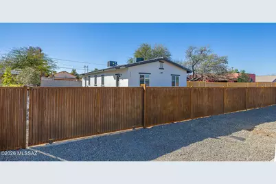 3044 N Estrella Avenue, Tucson, AZ 85705 - Photo 11
