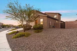13073 E Cembeline Ln, Tucson, AZ 85747 - Photo 3