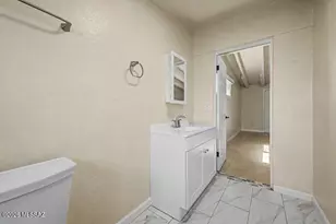 3762 E 22nd St, Tucson, AZ 85713 - Photo 15