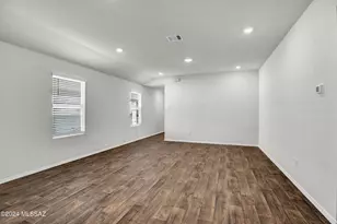 6139 E Campolina Trl, Tucson, AZ 85756 - Photo 7