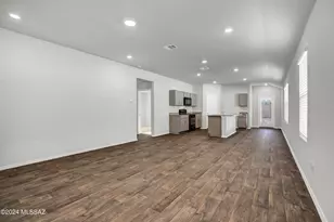 6139 E Campolina Trl, Tucson, AZ 85756 - Photo 3