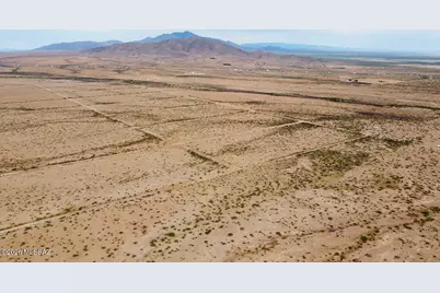 0 Corner Lot Of N Adobe Road, Willcox, AZ 85643 - Photo 9